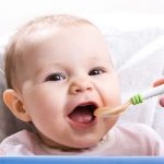 8 Aylık Bebek Nasıl Beslenmeli?