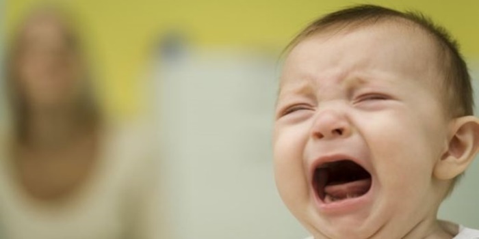 Ağlayan Bebeğin Sorunu Ne Olabilir?